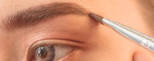 rehausser vos sourcils